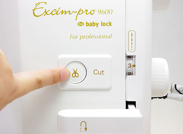 自動糸切り機能