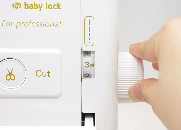 ワイドテーブル