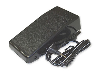 フットコントローラー