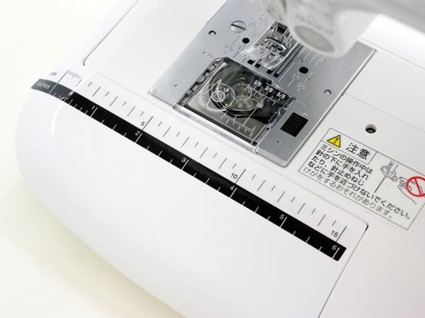 進化した糸通し機能！！