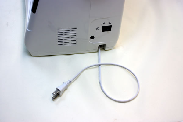 電源コード巻き取り式