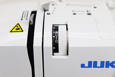 自動糸調子機能