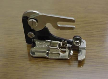 ロックミシンのようなたちめかがりを実現するサイドカッター