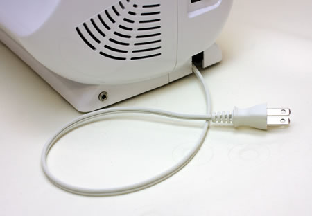 巻き込み式電源コード