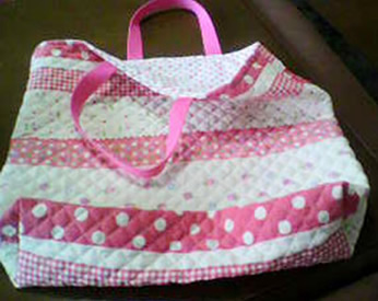 裏地も可愛い保育園バッグ