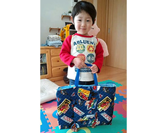 カーズのキルティング生地で作った入園かばん