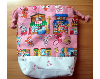 可愛いアニマル生地で作った巾着袋