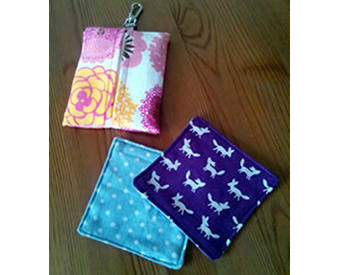 コースターとポケットティッシュケース