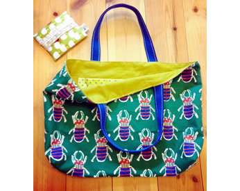 通園バッグとポケットティッシュケース