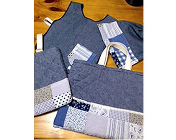 服装や季節に合わせやすいデザインで作った幼稚園グッズ