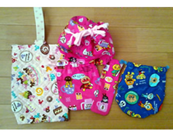 アンパンマンの生地で作った入園グッズ5点