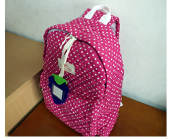 水玉のキルティング生地で作ったリュックサック