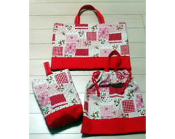 静かなミシンで作った上履き入れと手提げカバン