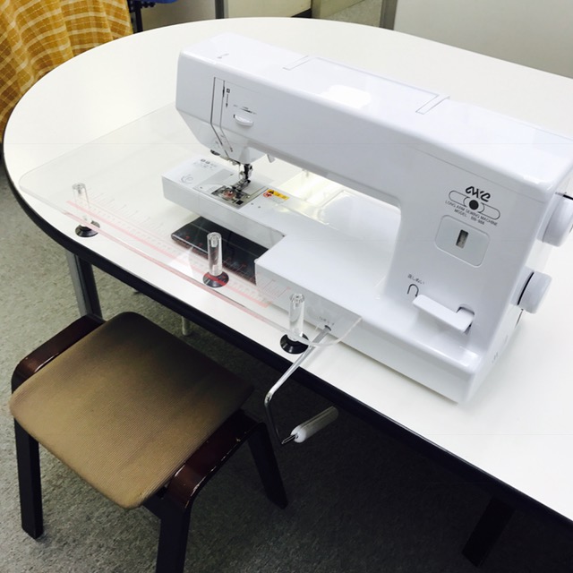 1ロングアームミシン.jpg