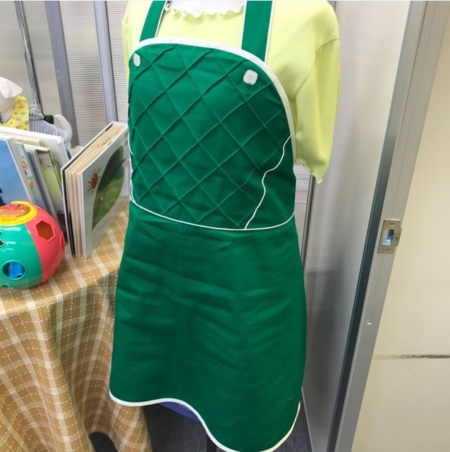 エプロン.JPG