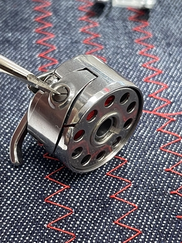 ボビンケース画像